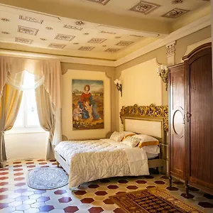 Palazzo Lari Maison d'hôtes